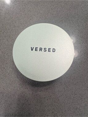 Setting powder for cool tones
